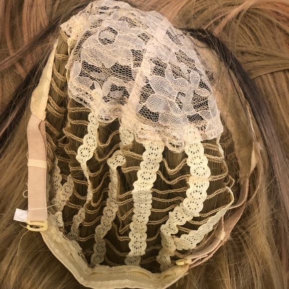 Ombre Cosplay Wig Dark Blonde/Black Synthetic Silky Hair Mesh Laced Cap - Picture 5 of 6